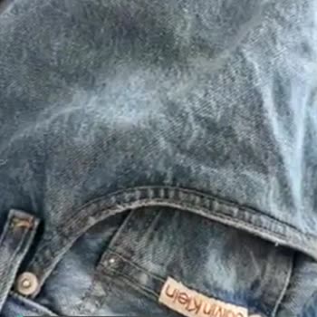 Calvin Klein Pantolon Deformasyonu