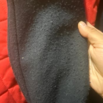 Mango Midi Paltoda Hızlı Topaklanma Ve İp Atma Şikayeti