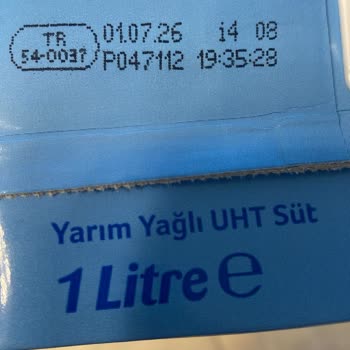 Kadıköy'de İçim Sütünde Böcek Bulunması Ve Hijyen İncelemesi Talebi