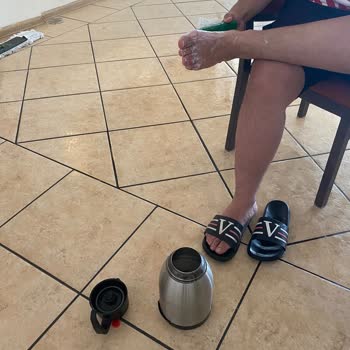 Penguen Home Termosun Üst Kısmı Kapak Bölümü Gövdeden Koptu