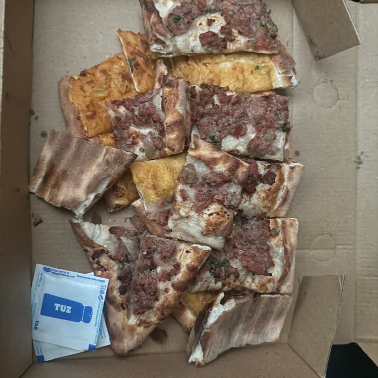 Sbarro Mersin Forum Şubesinde Kaba Üslup Ve Özensiz Paketleme Şikayeti