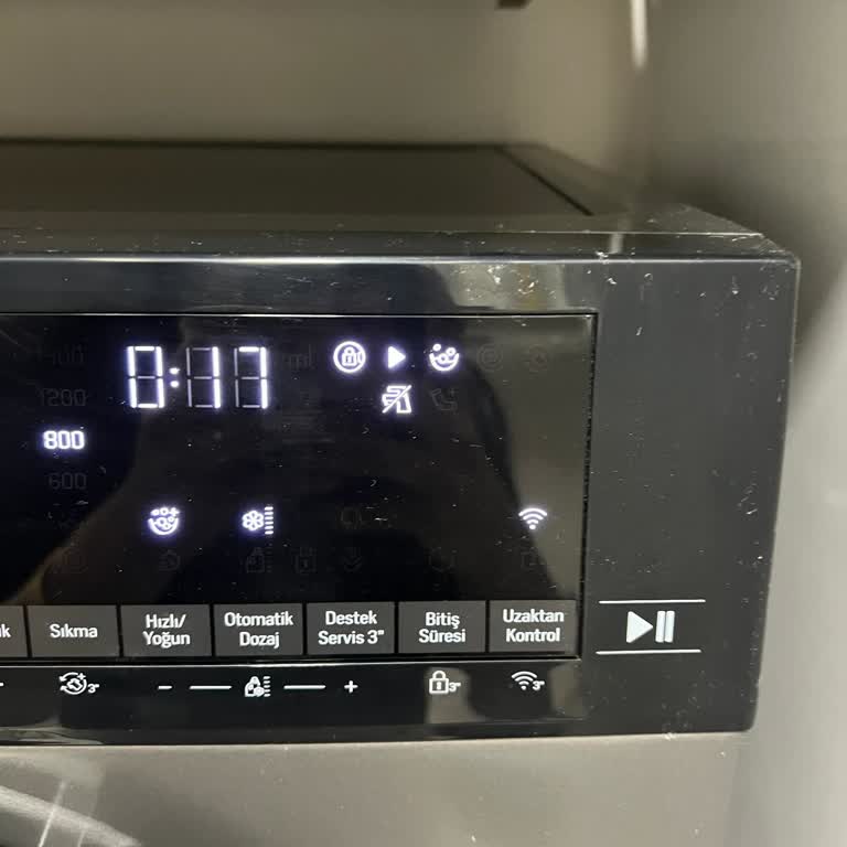 Arçelik Çamaşır Makinesinde Sürekli Su Ve Deterjan Hataları Yeniden Değiştirme Talebi
