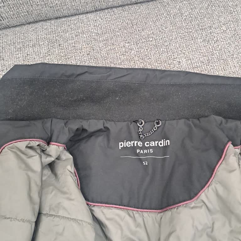 Boyner Montunun Yaka Kısmındaki Hızlı Tiftiklenme Nedeniyle Değişim Talebi