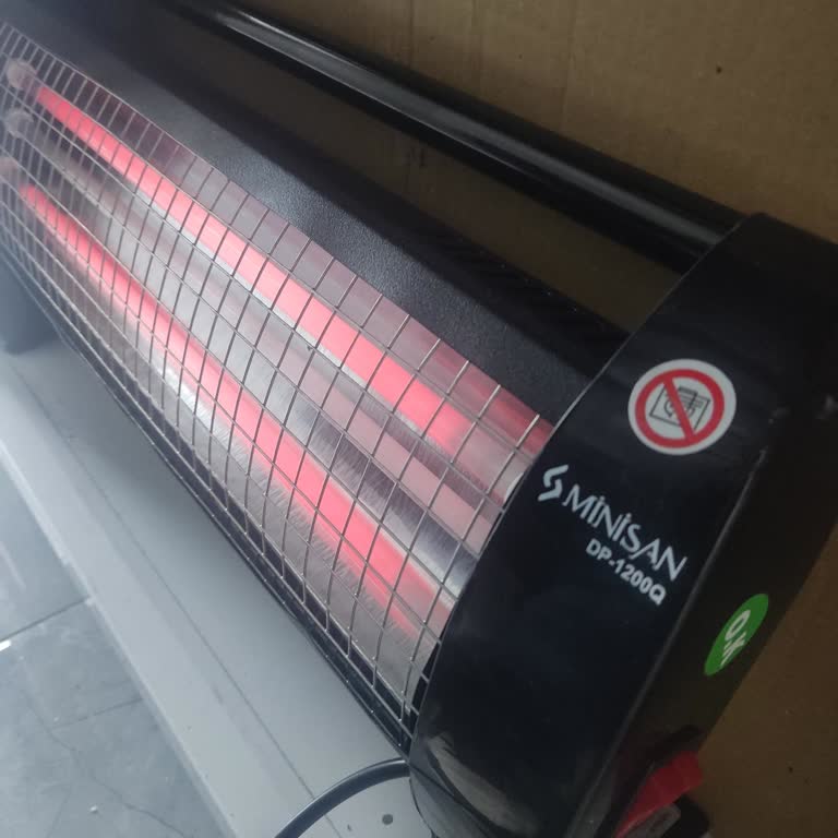 Kırık Minisan Isıtıcı Teslim Edildi, Değişim Talebim Reddedildi