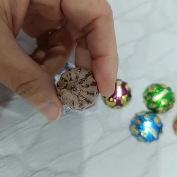 Bozuk Ülker Bayram Çikolatası Aileyi Mahcup Etti