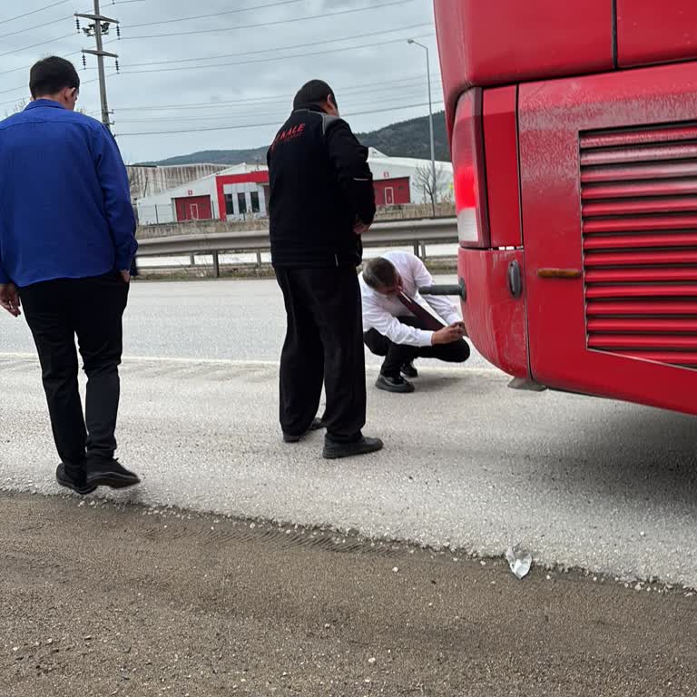 Kale Seyahat’te Otobüs Arızası Sonrası Uzun Bekleme Ve Güvenlik Endişesi