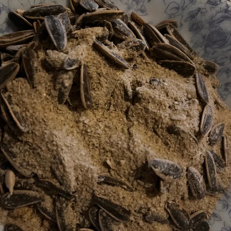 Simbat Çekirdeği Paketi İçerdiği Kum Benzeri Tuzdan Şikayet