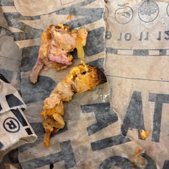 Hayal Kırıklığı Yaşadık Usta Döner’de Sert Ve Kalitesiz Tavuk Döneri