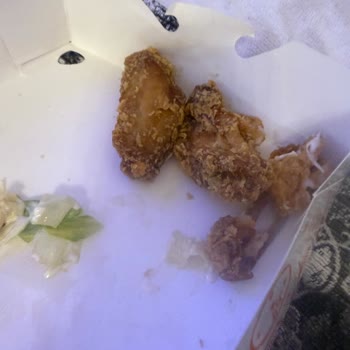 Getir Yemek’ten Gelen Bozulmuş Popeyes Siparişi İçin Tam İade Talebi