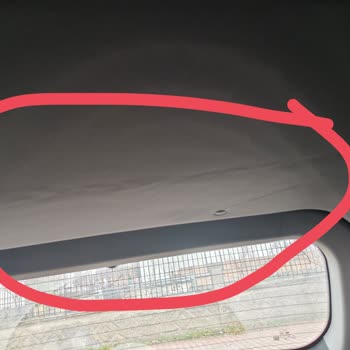 Bagaj Amortisörü Değişimi Sonrası İç Trim Ve Tavan Döşemesi Zarar Görmesi