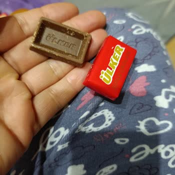 Ülker Napoliten Çikolatası Bayat Ve Yağ Salıyor