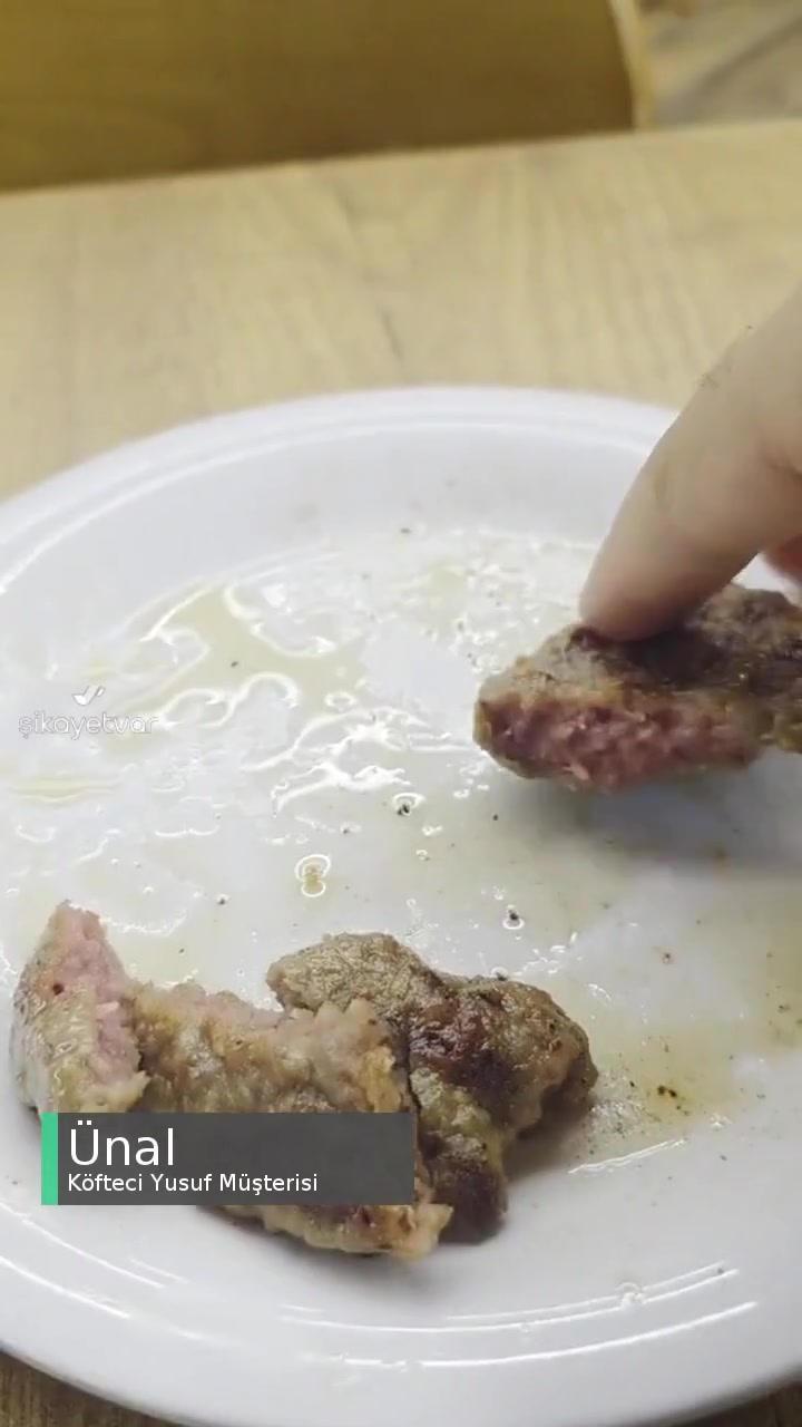 Köfteci Yusuf'ta Sıkıntılı Menüler videonun kapak resmi