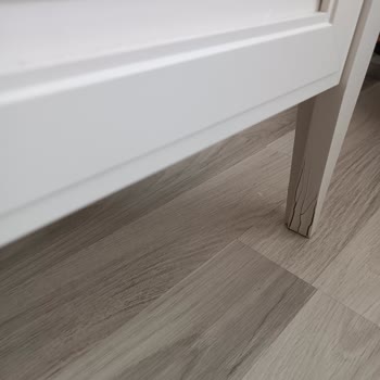 Boya Çatlamaları Ve Dökülmesi Nedeniyle Ürün Kısa Sürede Kullanılamaz Hale Geldi