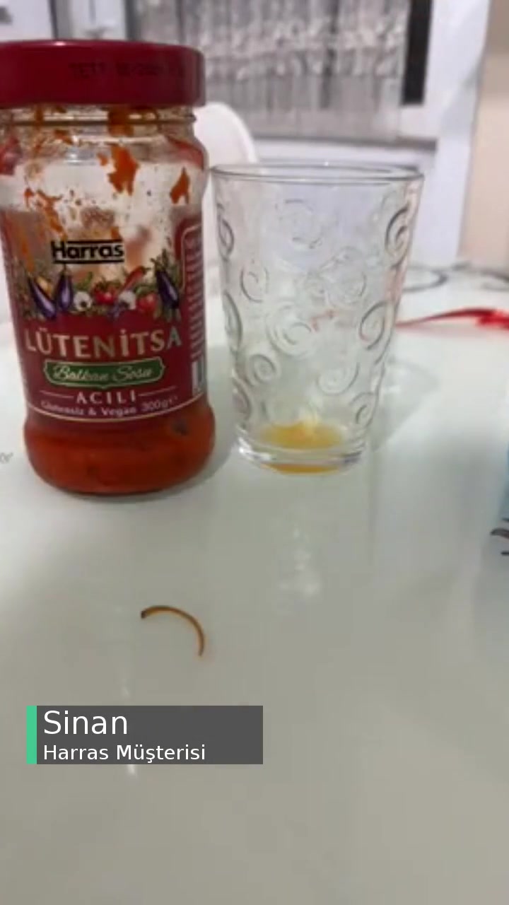 Harras Lutenitsa İçinden İnsan Tırnağı Çıktı videonun kapak resmi
