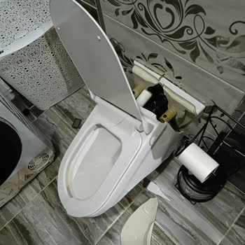 Kurutma Makinesi Düşerek Tuvaleti Kırdı, Acil Tazminat Ve Güvenlik Talebi