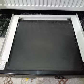 Kurutma Makinesi Düşerek Tuvaleti Kırdı, Acil Tazminat Ve Güvenlik Talebi