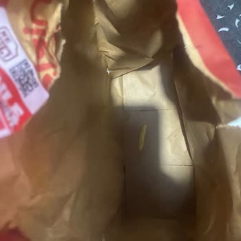 Ekstra Peynir Ve Soslar Eksik, Ödeme Karttan Havale'ye Değişti, Müşteri Hizmetleri Cevapsız