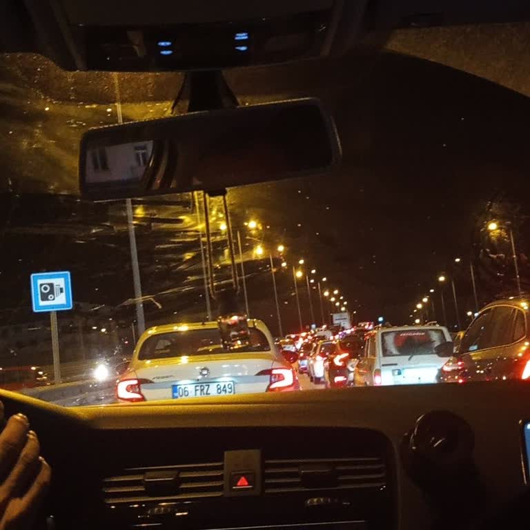 Samsun-Ankara Yolunda Yoğun Trafik 5,5 Saatlik Gecikme Ve Yorucu Yolculuk