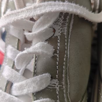 Boyner Hilltown’da Tommy Hilfiger Ayakkabılarda Renk Değişimi Ve Kalite Sorunu