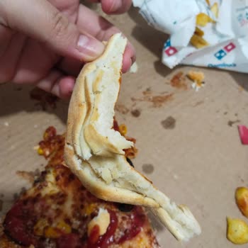 Trendyol Yemek Üzerinden Domino's Pizza’da Malzeme Eksikliği Ve Kalite Sorunu, 556 TL İade Talebi