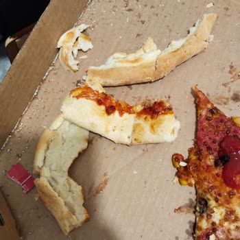 Trendyol Yemek Üzerinden Domino's Pizza’da Malzeme Eksikliği Ve Kalite Sorunu, 556 TL İade Talebi