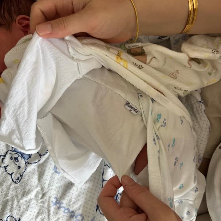 Molfix Bebek Bezlerinde Sürekli Sızıntı, Mağaza Yarım Paketi Kabul Etmedi