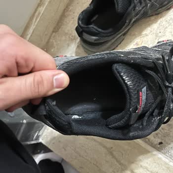 Skechers Ayakkabısında Yoğun Koku, Sökülme Ve Açılma Problemleri