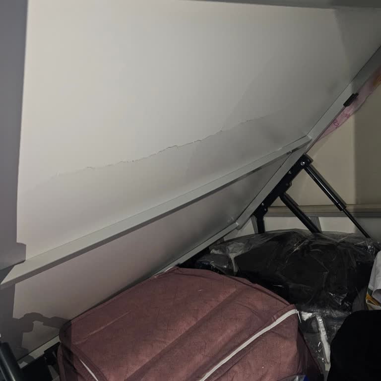 Üç Ayda Kırılan Çocuk Bazası Ve Yanıtsız Yataş Servisi