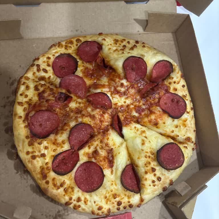 Ekstra Ücretli Sarımsak Sosu Olmadan Gelen Pizza Ve Çözüm Sunmayan Müşteri Desteği