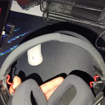 Media Markt'tan Aldığım Rampage Blitz Kulaklık Kısa Sürede Kırıldı Ve Garanti İstiyorum