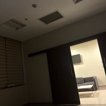 Gürültü Ve Sigara Kokusu Hastane Odasında Sağlık Riski Yaratıyor