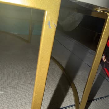 Bellona Mağazasında Kırık, Eksik Ve Çizik Mobilya Sorunu