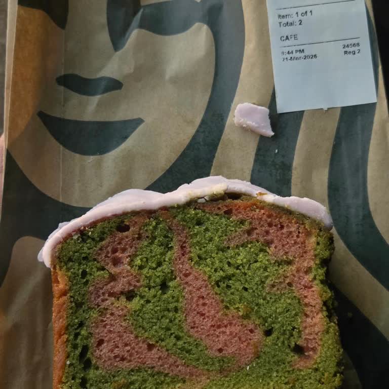 Starbucks Serves Half-Size Pastry and Refuses Replacement or Refund