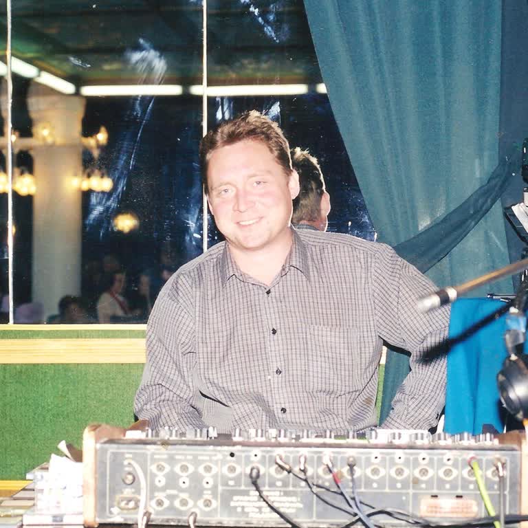 Max Мессенджер заблокировал вход по номеру — поддержка не решает проблему с паролем