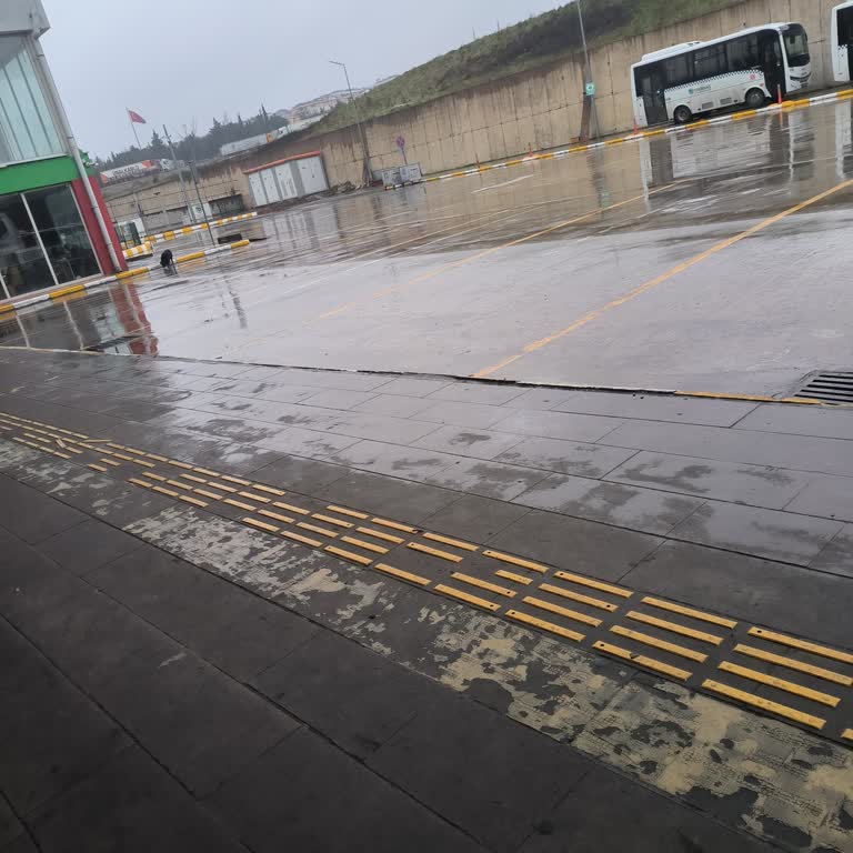 Metro Turizm Geciken Otobüsü Ve Bilgi Eksikliği Askeri Katılımı Engelledi