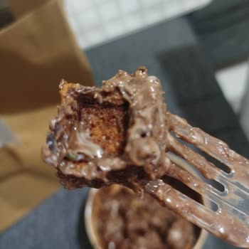 Yanık Waffle Gönderimi Ve Müşteri Saygısızlığına Karşı Şikayet