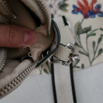 Derimod Çantasının Kısa Sürede Dikişlerinin Atması Ve Deforme Olması