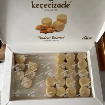 Badem Ezmesi İçindeki Plastik Parça Sağlık Riskine Yol Açtı