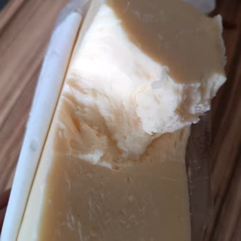 Tarım Kredi Market'te Bozuk Kaşar Ürünü Satışı