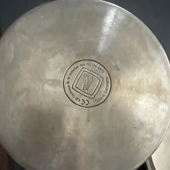 Fişler Düdüklü Tencere Yanıyor Ve Tam Pişirmiyor, Değişim Talebi