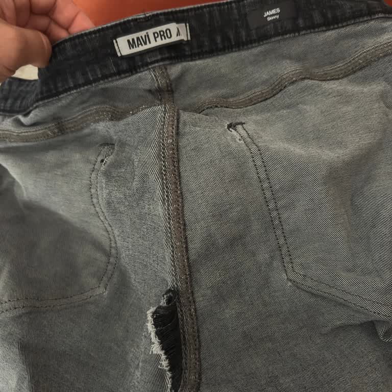 Mavi Pro Jean Pantolonun Kısa Sürede Yırtılması Kalite Sorunu