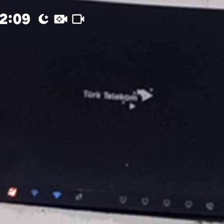 Sürekli Kesintili İnternet Ve Yetersiz Müşteri Desteği