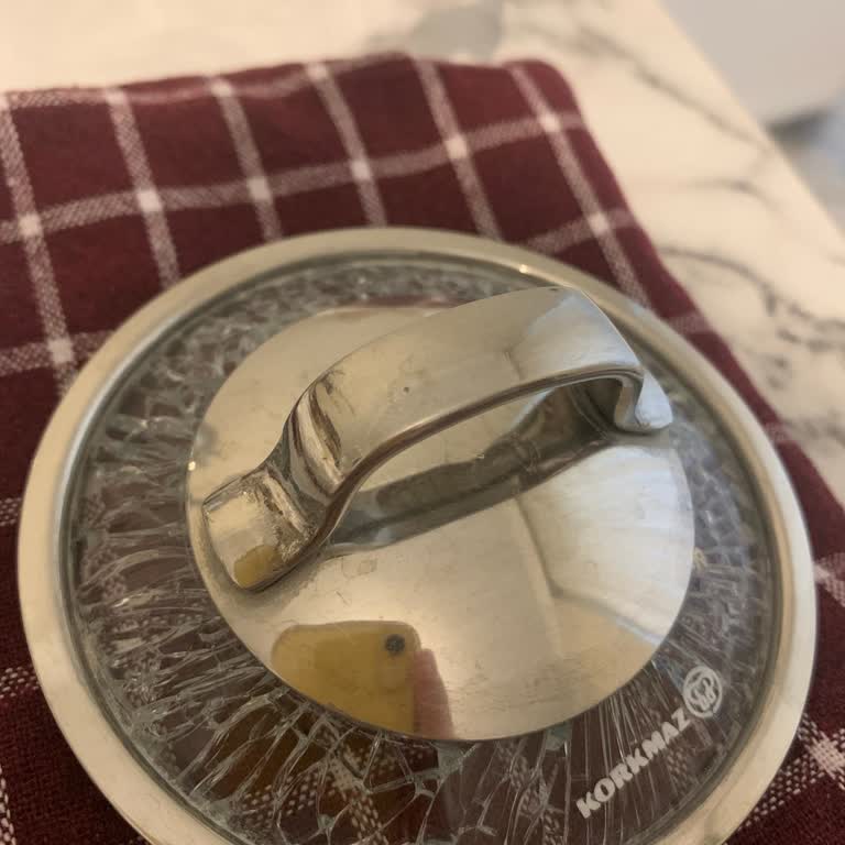 Korkmaz Tencere Setinde Cam Kapakların Aniden Çatlaması Ve Müşteri Hizmetine Ulaşılamaması