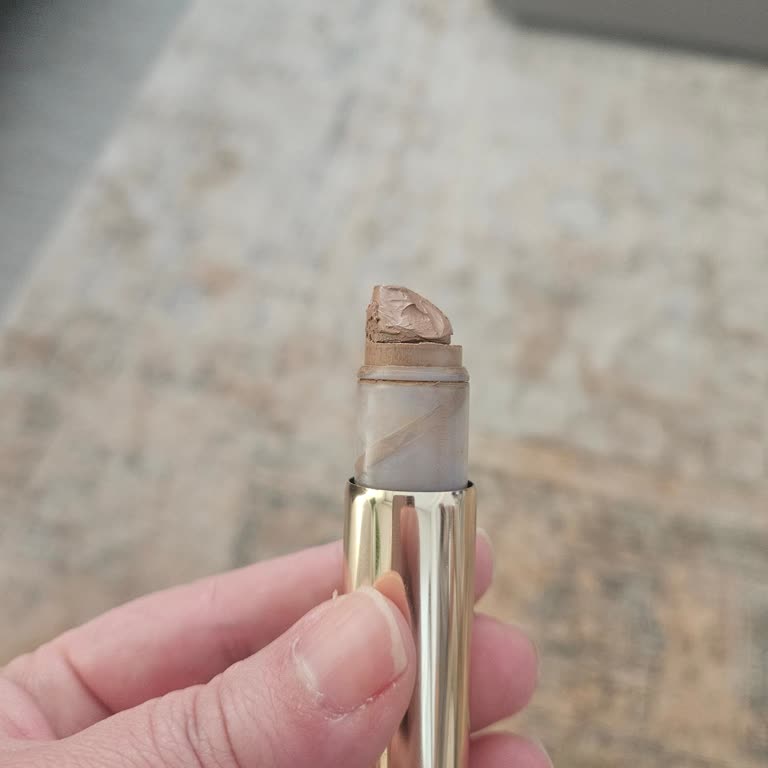 Kiko Mağazasında Bozuk Ruj İçin İade Ve Değişim Yok