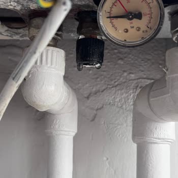 Alarko Carrier Kombimde Sürekli Su Kaçağı İçin Kalıcı Çözüm Bekliyorum