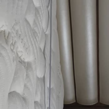 Çökme Sorunu Ve Uzun Servis Beklemesi Nedeniyle Yatak İadesi Talebi