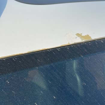 İkinci El Seat Ateca’da Tavan Boya Çözülmesi Ve Kaplama Sorunu