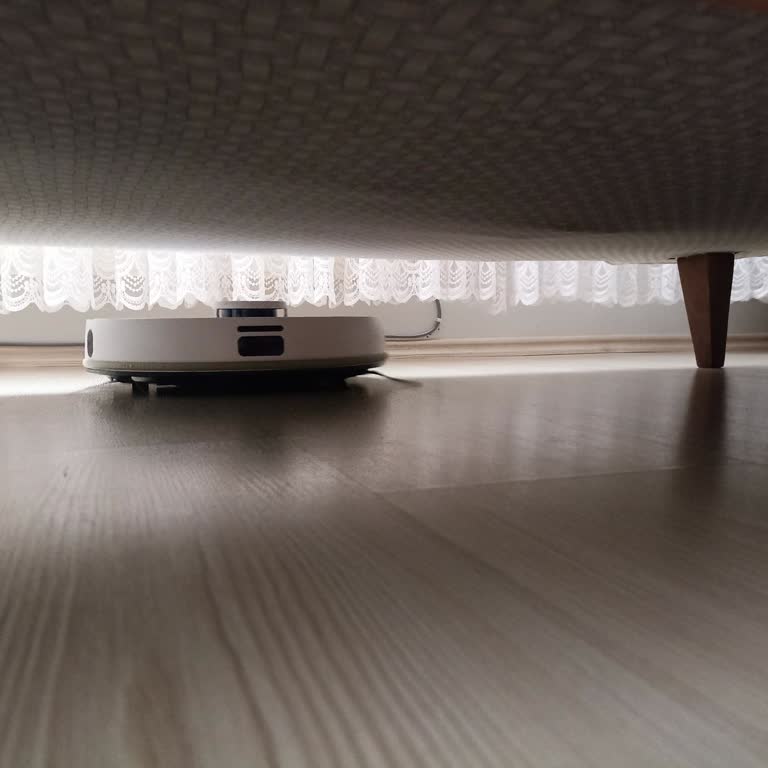 Fakir RS770 Robot Süpürge Tekerlek Sorunu Ve Değişim Talebim