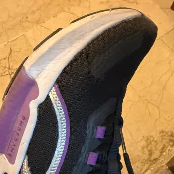 Puma Ayakkabıda Açılma Ve Müşteri Hizmetinde Sorun