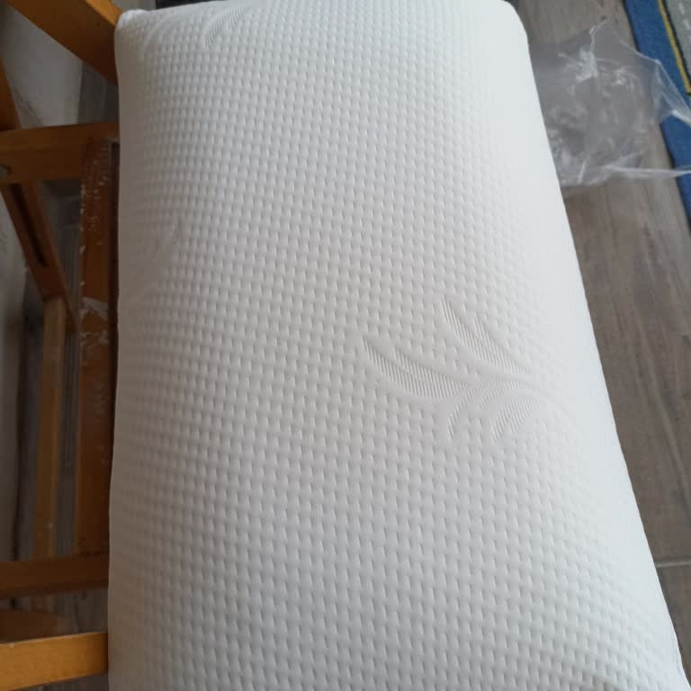 Viscon Ortopedik Yastığın Ağır Plastik Kokusu Nedeniyle İade Reddi